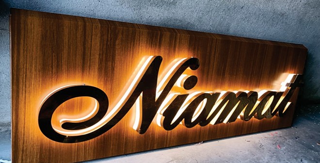 S.S. Pure Gold Letter with 10MM Acrylic & LED